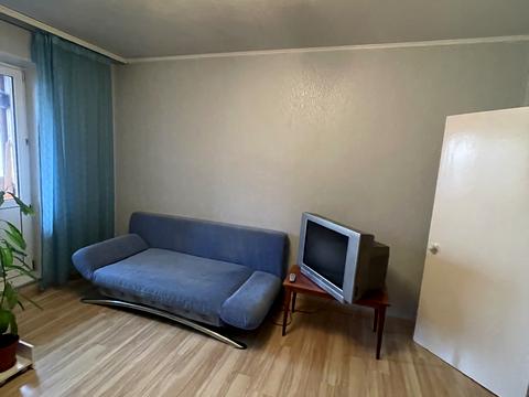 квартира за адресою Дмитра Луценка вул. (Крейсера "Аврора"), 5