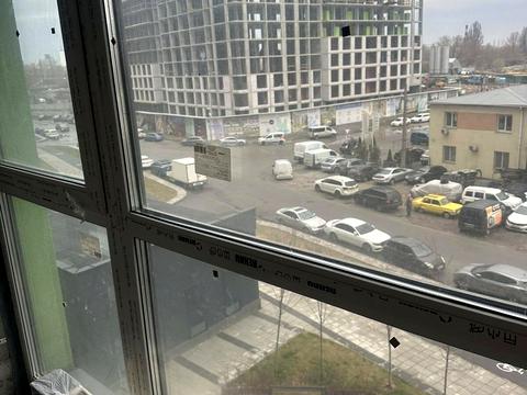 квартира за адресою Причальна вул., 10