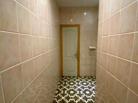 комерційна за адресою Амвросія Бучми бульв., 5