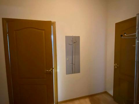 комерційна за адресою Амвросія Бучми бульв., 5