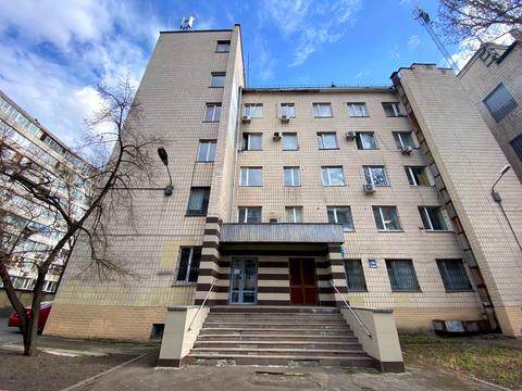 комерційна за адресою Амвросія Бучми бульв., 5