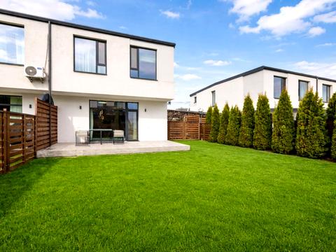 будинок за адресою Озерна