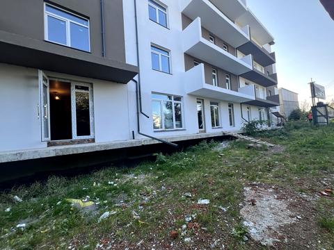 комерційна за адресою Галицька вул., 109