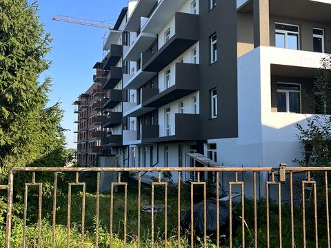 комерційна за адресою Галицька вул., 109