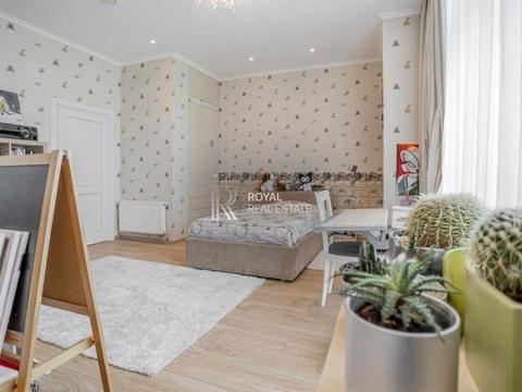 квартира за адресою Хрещатик вул. (Kreschatic), 27-Б