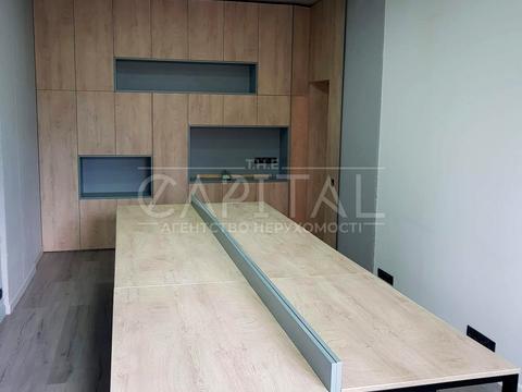 коммерческая по адресу Саксаганского ул., 37-К