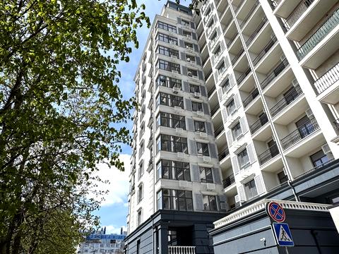 квартира за адресою Андрія Гулого-Гуленка вул. (Віце-адмірала Азарова), 8