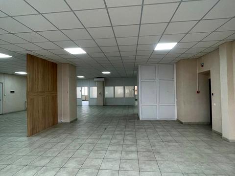 комерційна за адресою Михайла Грушевського вул., 22