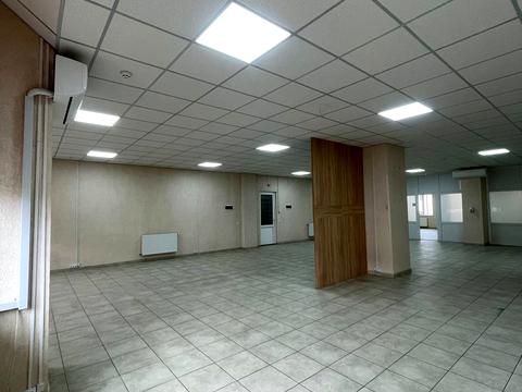 комерційна за адресою Михайла Грушевського вул., 22