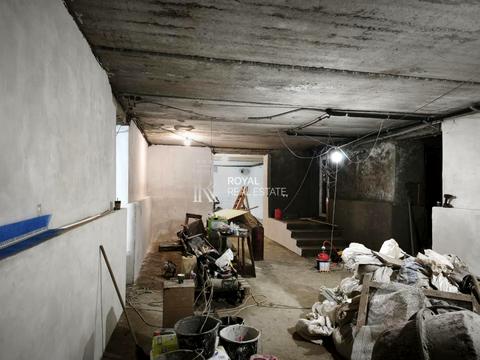 комерційна за адресою Академіка Глушкова просп., 31