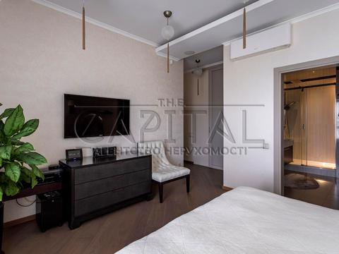 квартира за адресою Андрія Верхогляда вул. (Михайла Драгомирова), 3