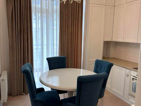 квартира за адресою Дегтярна вул., 7