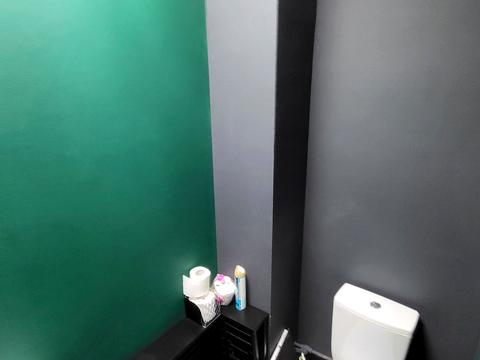 комерційна за адресою Геннадія Біліченка вул. (Петровського), 29