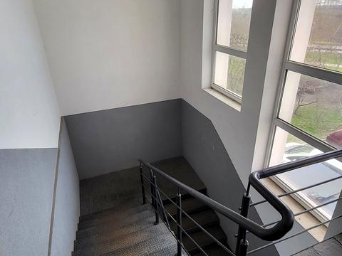 комерційна за адресою Геннадія Біліченка вул. (Петровського), 29