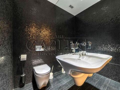 квартира за адресою Андрія Верхогляда вул. (Михайла Драгомирова), 5