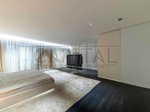 квартира за адресою Андрія Верхогляда вул. (Михайла Драгомирова), 5