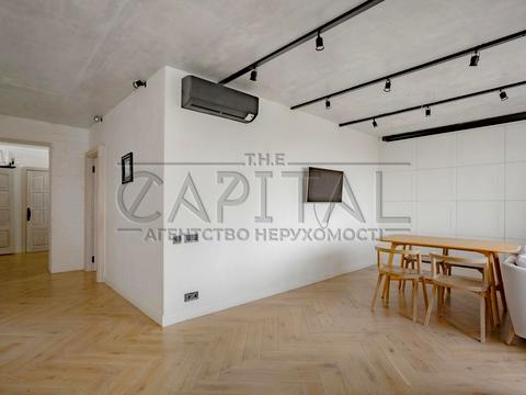 квартира по адресу Флоренции ул., 1/11