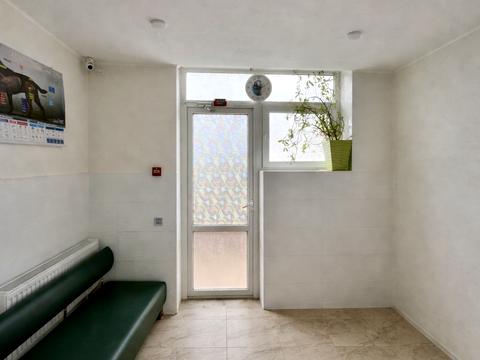 комерційна за адресою Овідіопольська дорога вул., 3, к.1