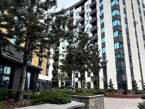 квартира за адресою Героїв Небесної Сотні просп., (Будинок 14/4)