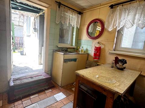 дом по адресу Василия Макуха ул. (Краснопартизанская), 114