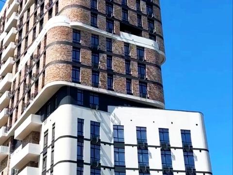 комерційна за адресою Ламана вул., 18