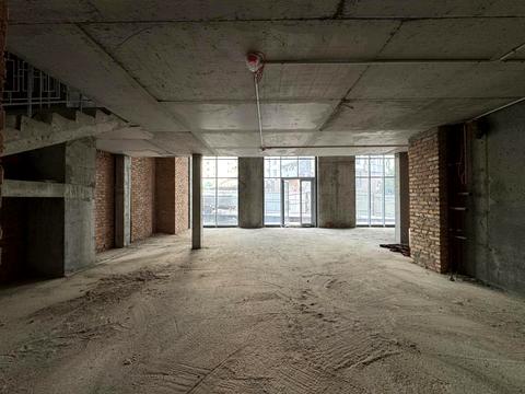 комерційна за адресою Андрія Верхогляда вул. (Михайла Драгомирова), 28