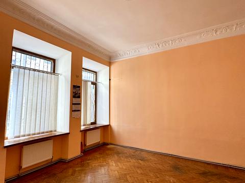 коммерческая по адресу Пастера ул., 60