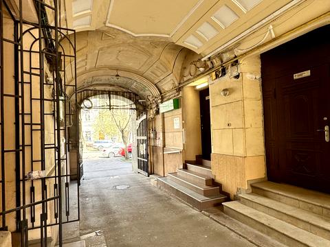 коммерческая по адресу Пастера ул., 60