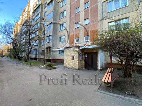 квартира за адресою Академіка Кіпріанова вул., 2