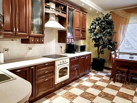 квартира по адресу Михаила Котельникова ул., 33