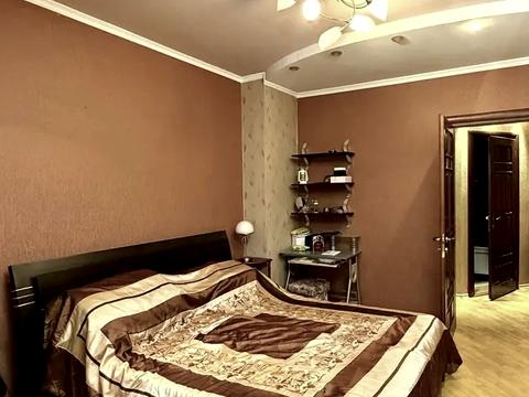 квартира по адресу Михаила Котельникова ул., 33