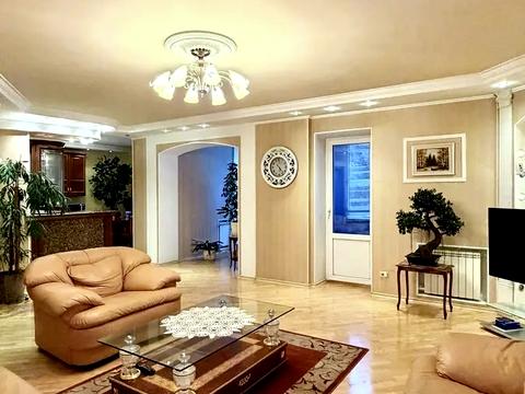 квартира по адресу Михаила Котельникова ул., 33