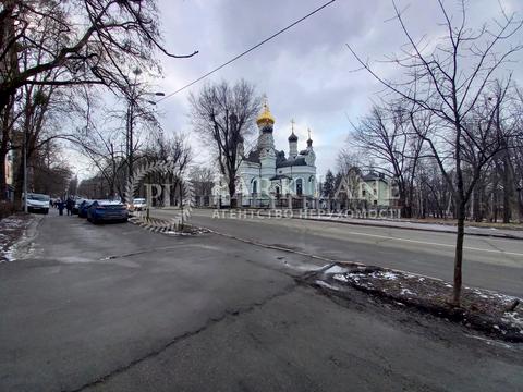 комерційна за адресою Уманська вул., 25