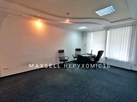 комерційна за адресою Троїцька вул. (Дзержинського), 24