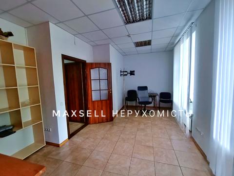 комерційна за адресою Троїцька вул. (Дзержинського), 24