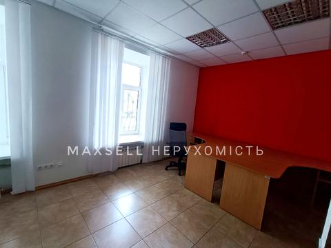 комерційна за адресою Троїцька вул. (Дзержинського), 24