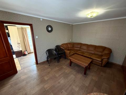 будинок за адресою Колійна вул. (Вороніна), 126