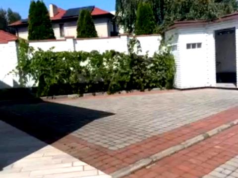 будинок за адресою Берегова вул.