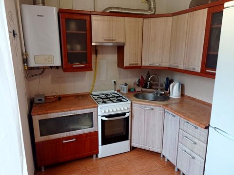 квартира за адресою Володимира Івасюка вул., 56