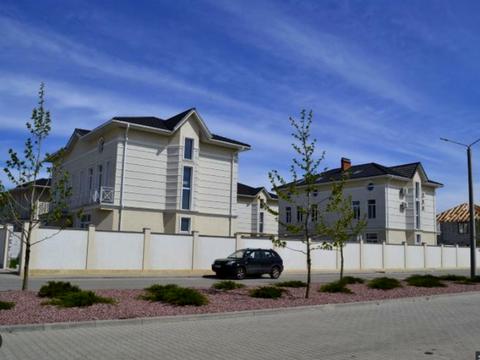 будинок за адресою Центральна вул., 72