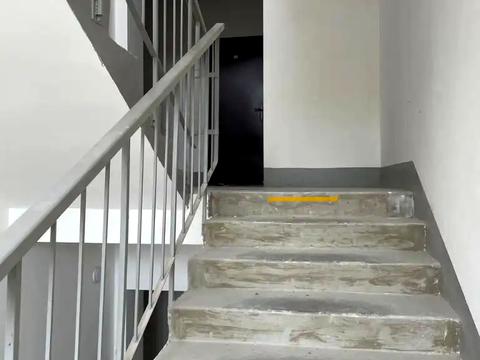 квартира за адресою Наукова вул., 54-Б