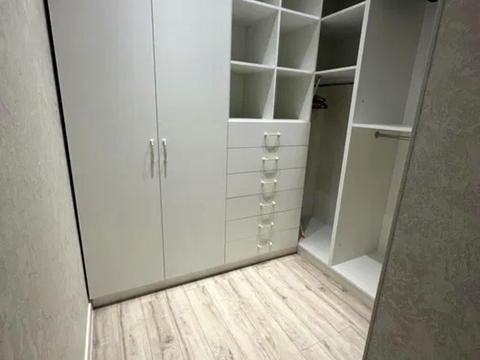 квартира за адресою Дмитрівська вул., (Будинок 1)