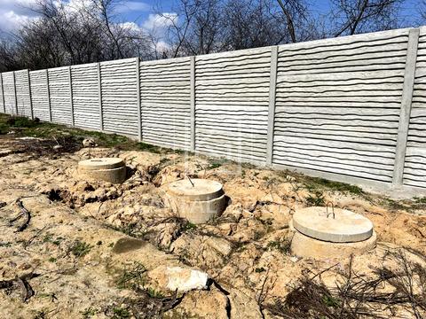 участок по адресу Квітнева