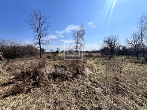 участок по адресу Квітнева