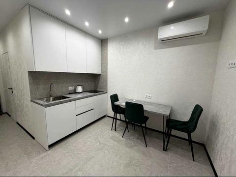 квартира по адресу Мольера ул., 77