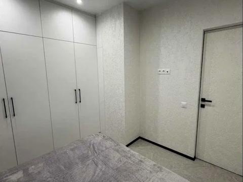 квартира по адресу Мольера ул., 77