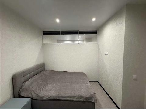 квартира по адресу Мольера ул., 77