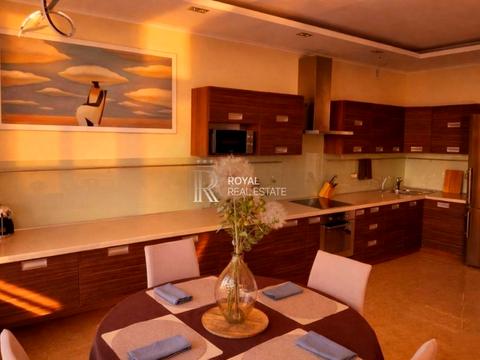 квартира за адресою Дніпровська набережна вул., 14-Б