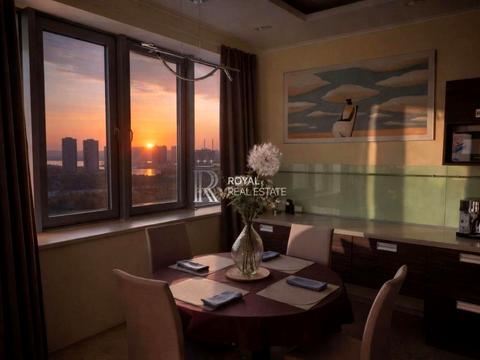 квартира за адресою Дніпровська набережна вул., 14-Б