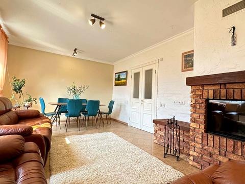 дом по адресу Лугова